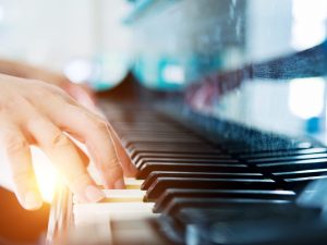 Vill du bli pianostämmare?